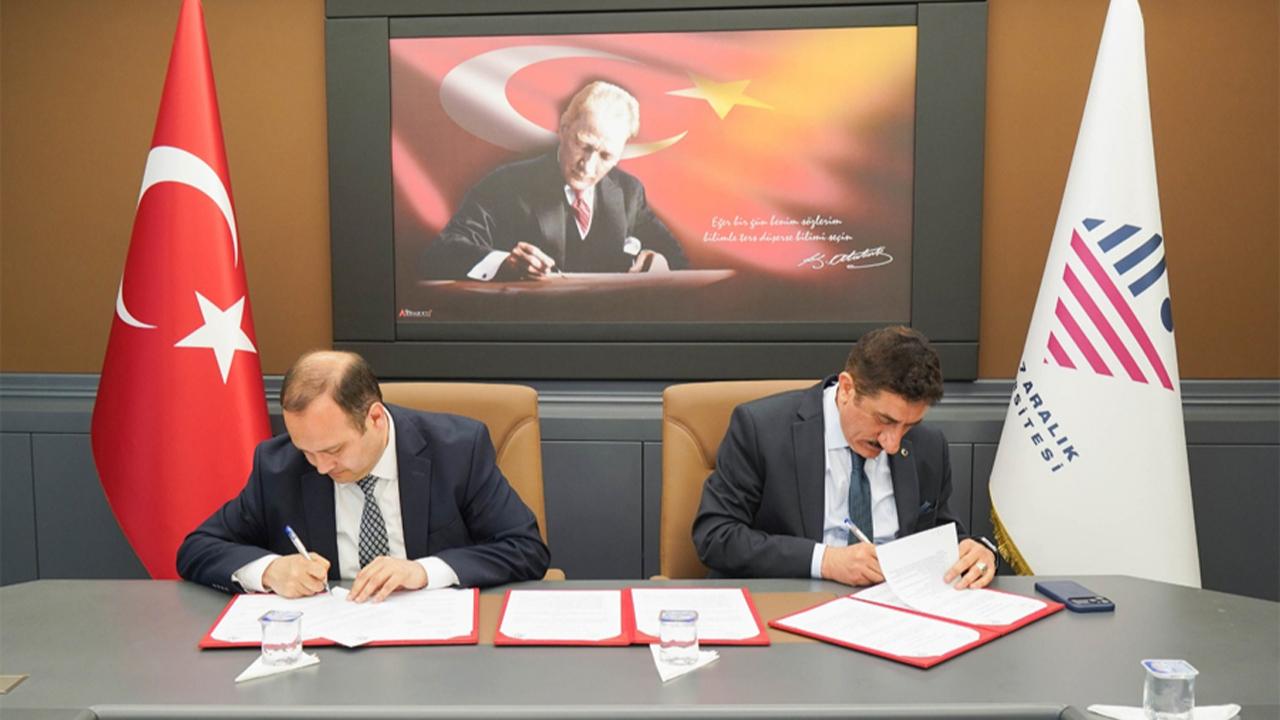Üniversite ile Azerbaycan İlahiyat Enstitüsü arasında iş birliği protokolü imzalandı