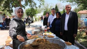 Uzunlu ve Acar Köylerinde Ziyaret Günü Coşkusu