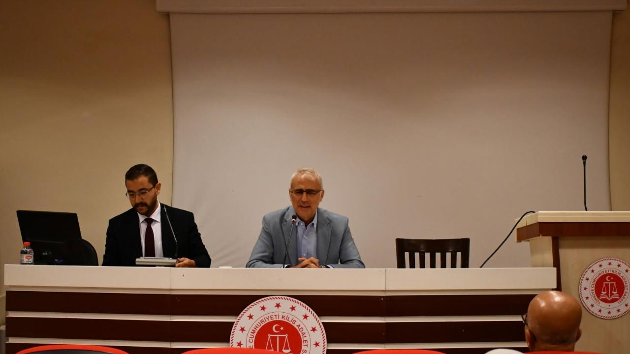 Kilis Barosu’nda İş Hukuku Semineri Düzenlendi