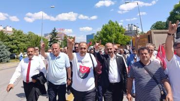 "Memleketin Geleceği ve Bayrağımız İçin Ankara'dayız"