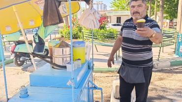 Mezarlık Çıkışında Şifa Niyetine Meyan Şerbeti