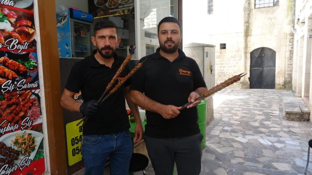 Oruk kebabı sofraların vazgeçilmezi
