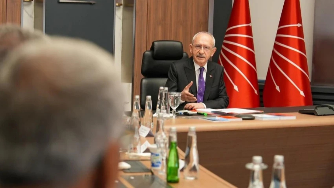 Son Dakika Başkan Görevden Alındı