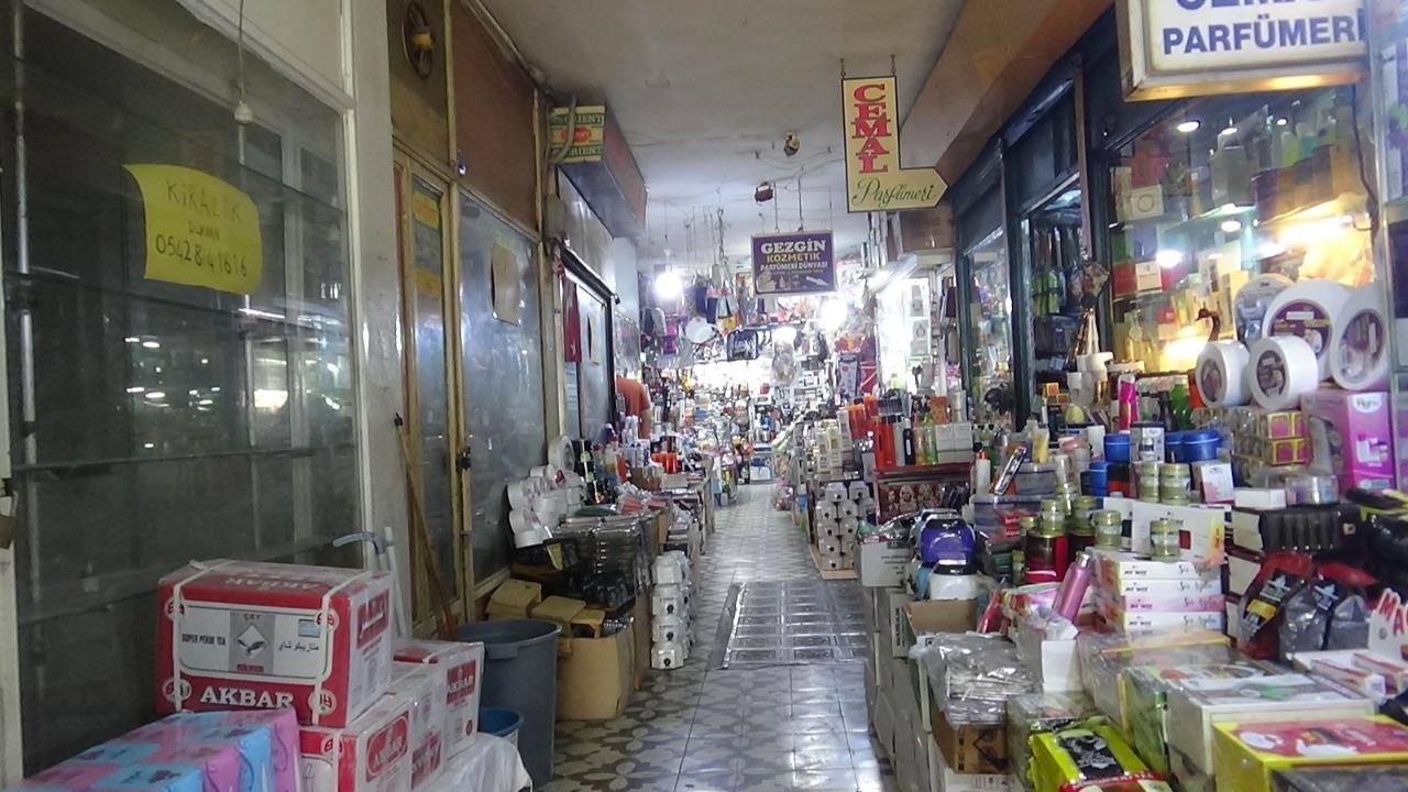 Tarihi Pasajlar Eski Günlerini Özlemle Arıyor!