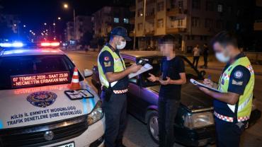 Hem Alkollü Hem Ehliyetsiz: Trafikte Büyük Tehlike!