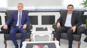 Kahramanmaraş Milletvekili Karatutlu'dan Rektör Akman'a Ziyaret