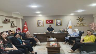 Kilis’te "Güçlü Aile, Güçlü Toplum" Buluşması: Mehir Vakfı’ndan AK Parti İl Başkanı Diyarbakırlı’ya Ziyaret!