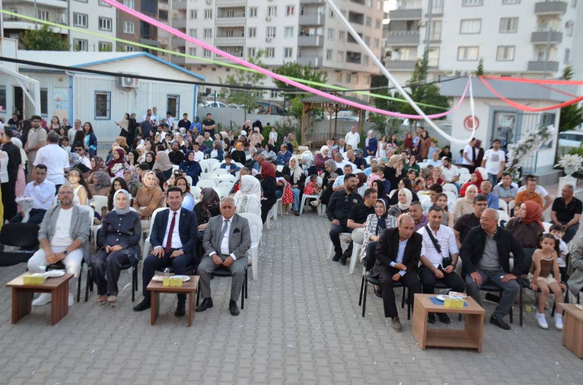 HMK Anadolu Lisesi 2026 Mezunlarını Coşkulu Törenle Uğurladı