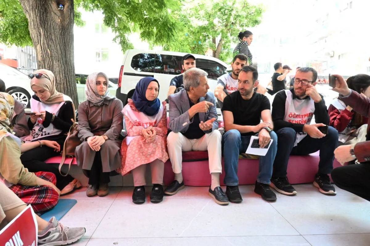 Yusuf Halaçoğlu Öğretmenin Hakkını Açlık Greviyle Araması Eğitim Sisteminin Ayıbıdır