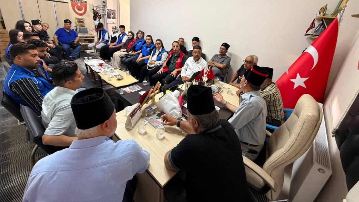 Gençlerden Kuvayı Milliye Derneği’ne Anlamlı Ziyaret