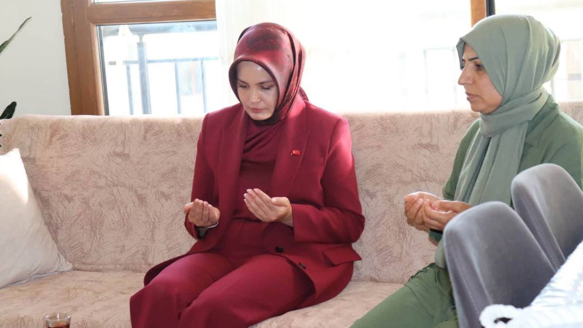 Polateli Kaymakamı Bozan’dan, Şehit Ailelerine Ziyaret!